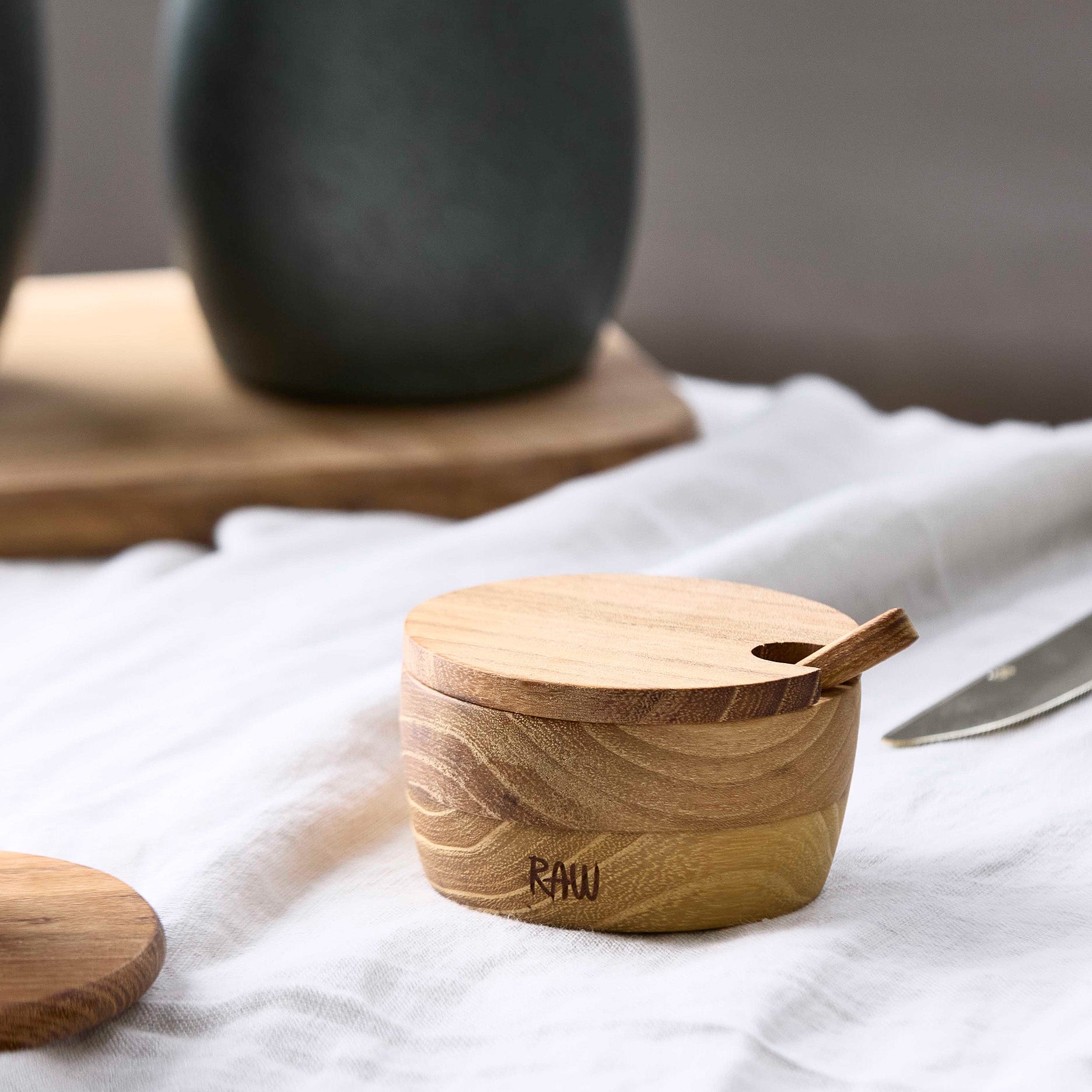 RAW saltkar m/låg og ske teak